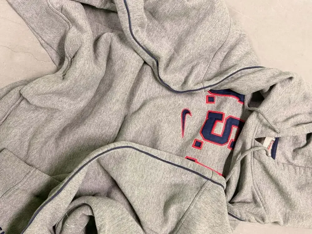 Vintage Nike Team USA Basketball National Team Gray Pullover Hoodie